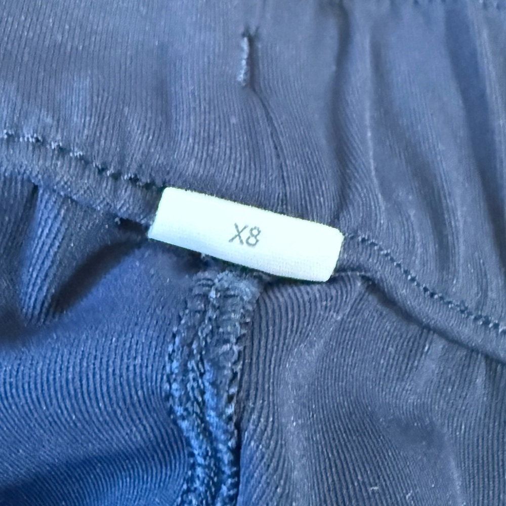 Lululemon On the Fly Crop 23" True Navy Pants Size 8 Straight leg - Picture 8 of 11